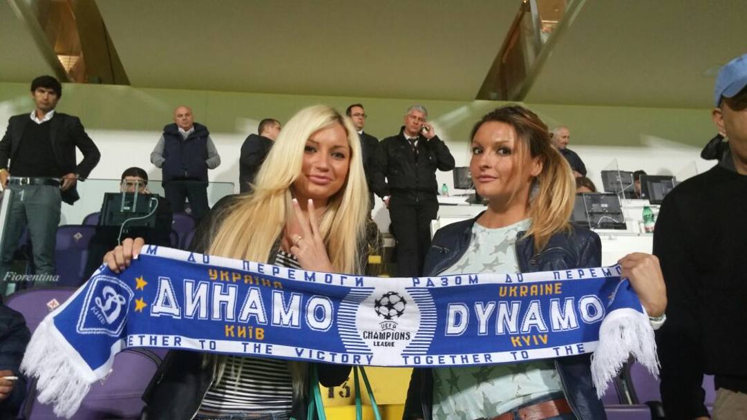 Avvenenti tifose della Dinamo Kiev. Twitter